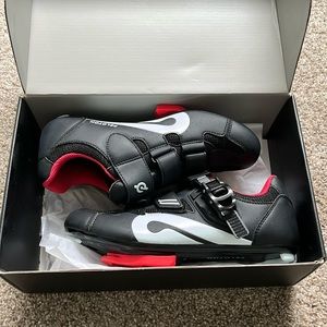 Peloton cycling shoes